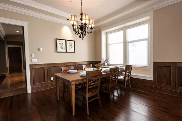 Vancouver, BC V6P 1Y8,1419 W 59th AVE