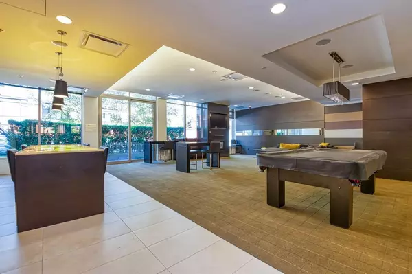 1055 Richards ST #1705 Vancouver, BC V6B 0C2