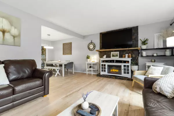 Mission, BC V2V 3Y9,7626 Horne ST