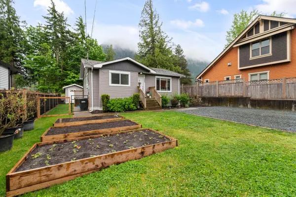 Hope, BC V0X 1L4,688 Hudson Bay ST