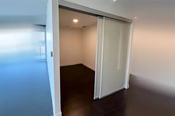 Burnaby, BC V5C 0N2,4890 Lougheed HWY #1107