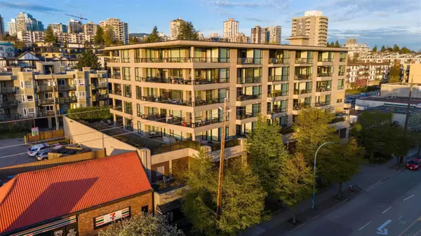 North Vancouver, BC V7M 0A9,160 W 3rd ST #308