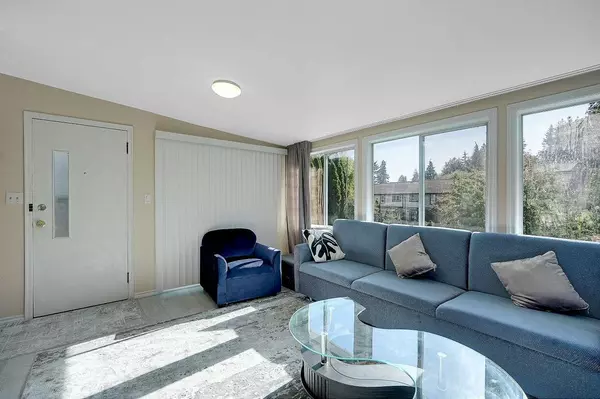 7697 Cedar ST Mission, BC V2V 3M6