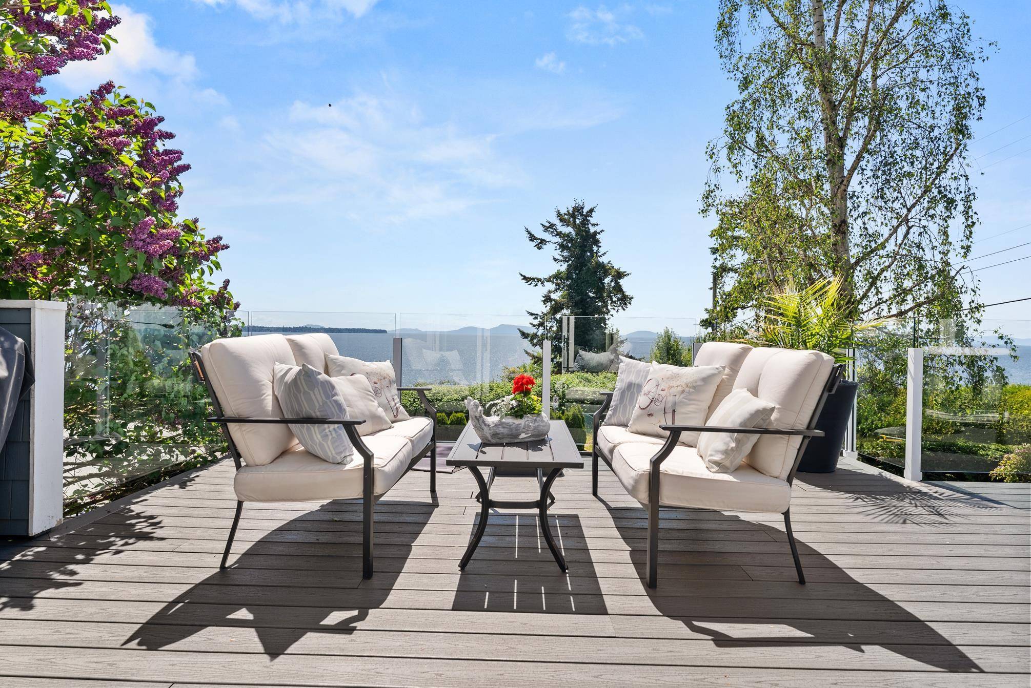 Surrey, BC V4A 4C3,1302 132b ST