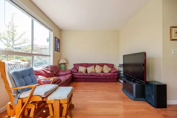 Port Coquitlam, BC V3B 8G5,3127 Skeena ST #19
