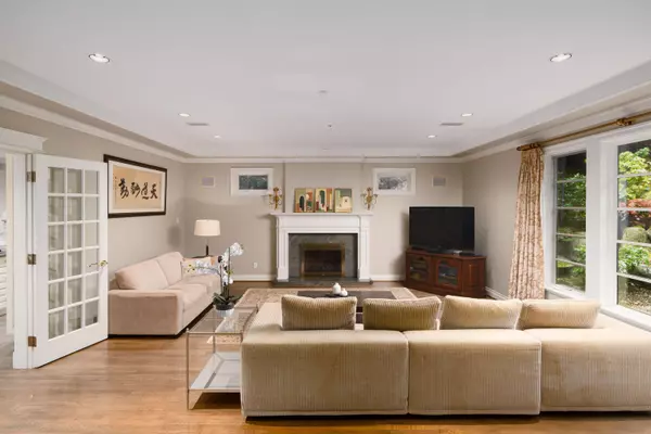 Vancouver, BC V6J 2S1,1638 Marpole AVE