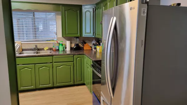 Surrey, BC V3V 5N5,9407 128 ST