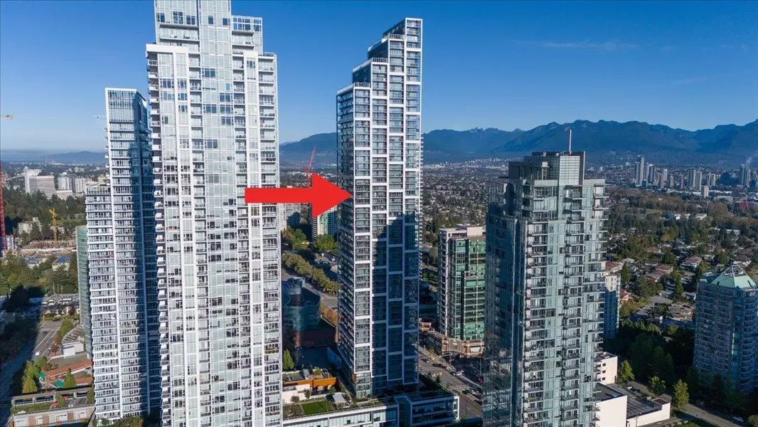 6000 Mckay AVE #3302, Burnaby, BC V5H 0K2