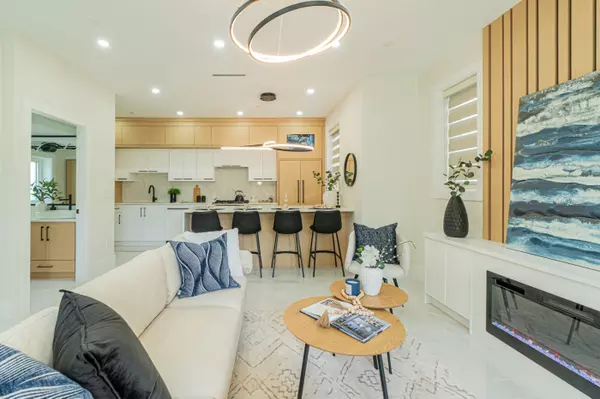 Vancouver, BC V6P 2R9,1552 W 66th AVE