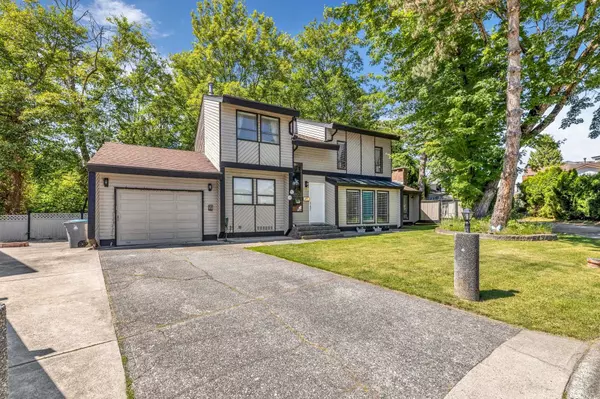 Surrey, BC V3V 6L5,13719 Glen PL