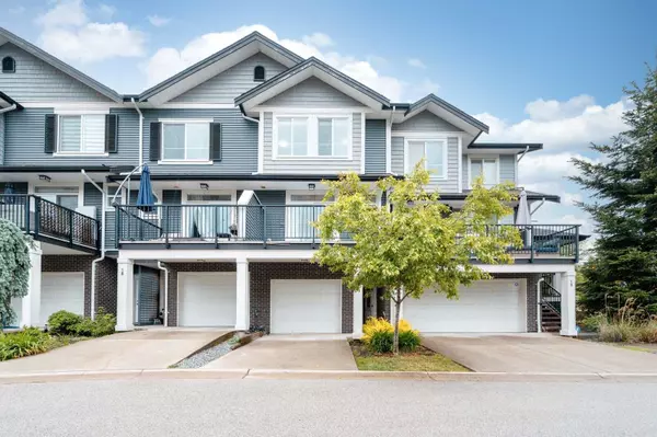 7157 210 ST #17, Langley, BC V2Y 0T3
