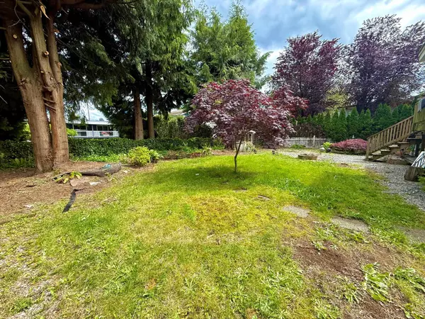 Abbotsford, BC V2S 2Z1,2062 Primrose ST