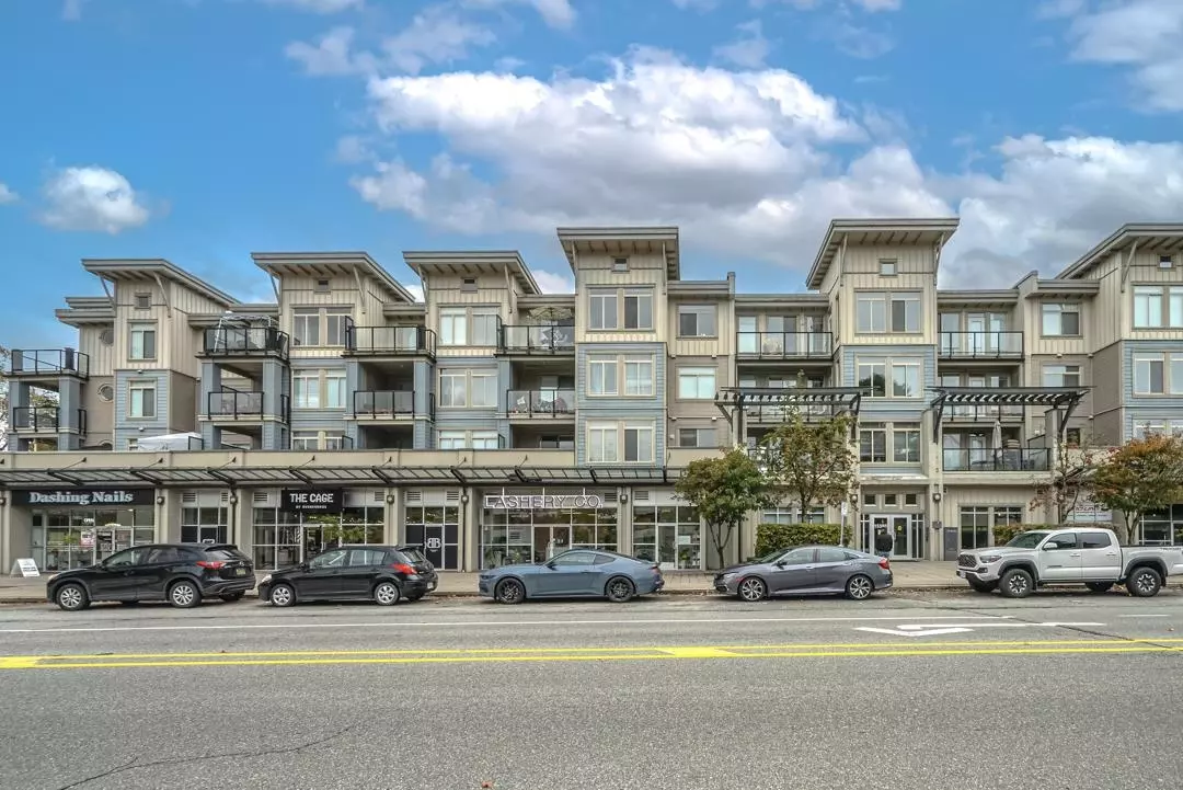 Surrey, BC V3R 0B3,15380 102a AVE #209