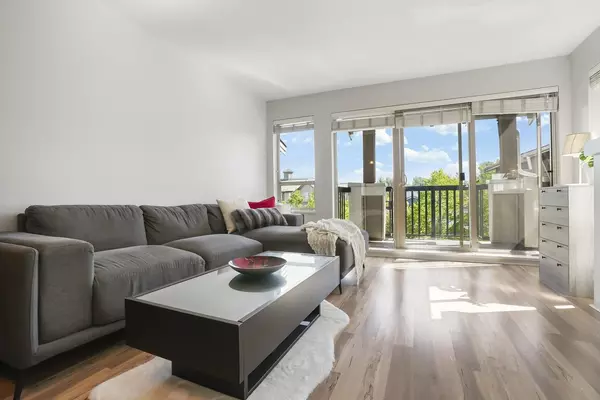 Langley, BC V1M 0B5,8915 202 ST #411