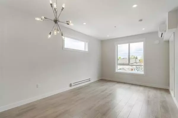 Surrey, BC V3S 0B6,14468 72 AVE #A312