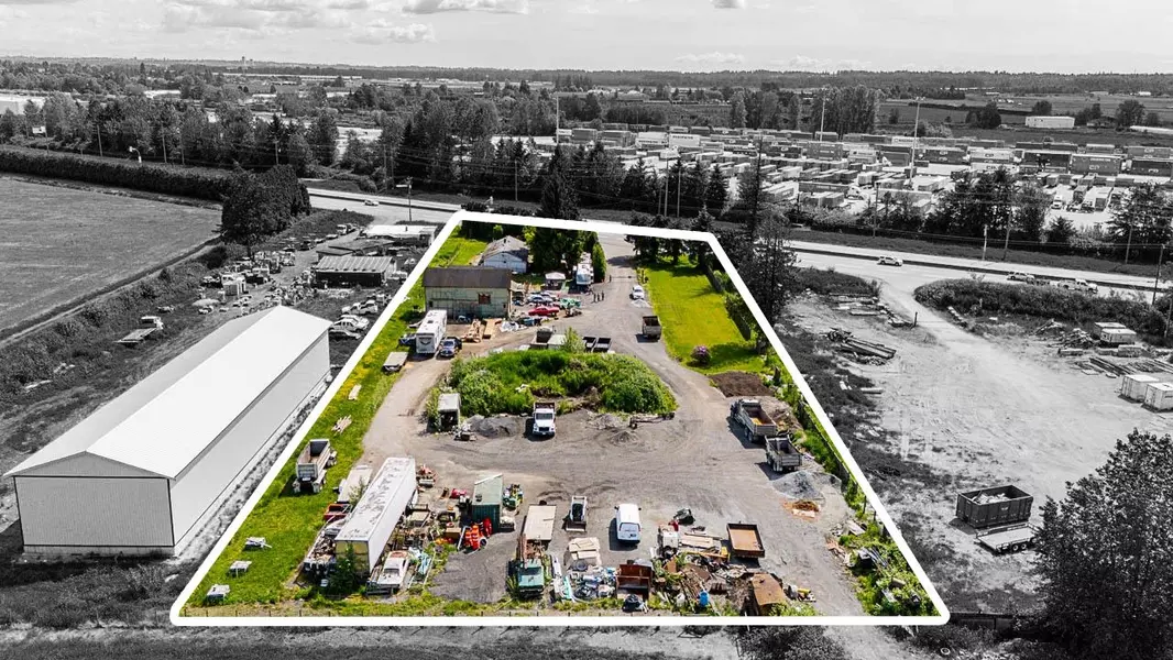 18365 Lougheed HWY, Pitt Meadows, BC V3Y 2J6