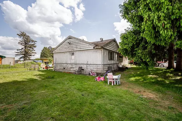 Pitt Meadows, BC V3Y 2J6,18365 Lougheed HWY