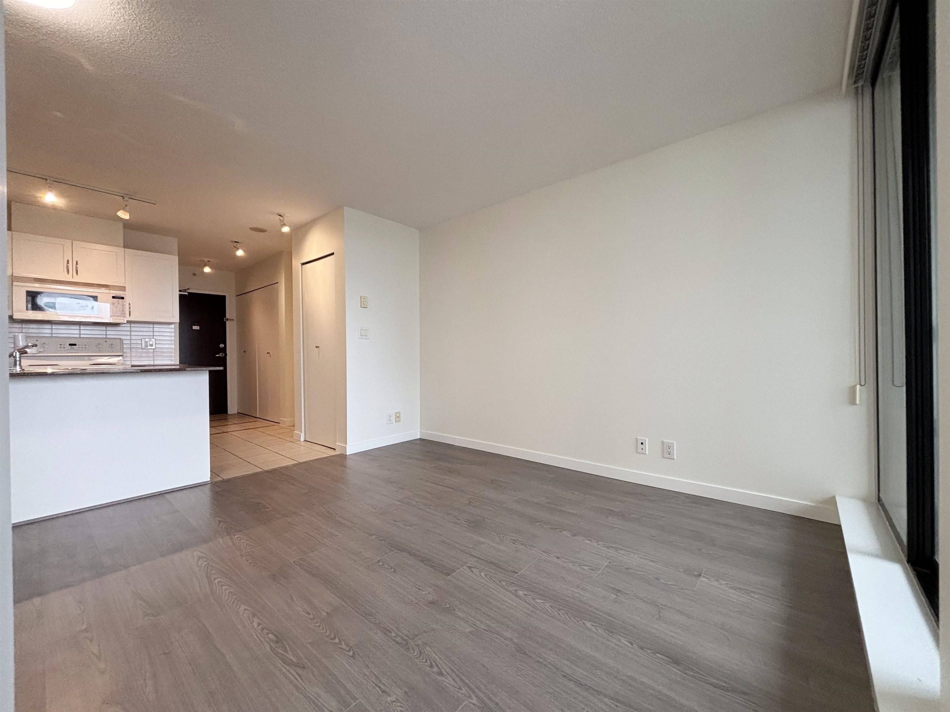 Vancouver, BC V6Z 3H8,938 Smithe ST #1712