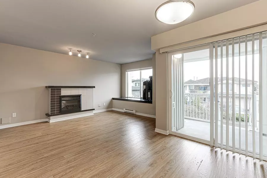 7370 Stride AVE #30, Burnaby, BC V3N 5E6