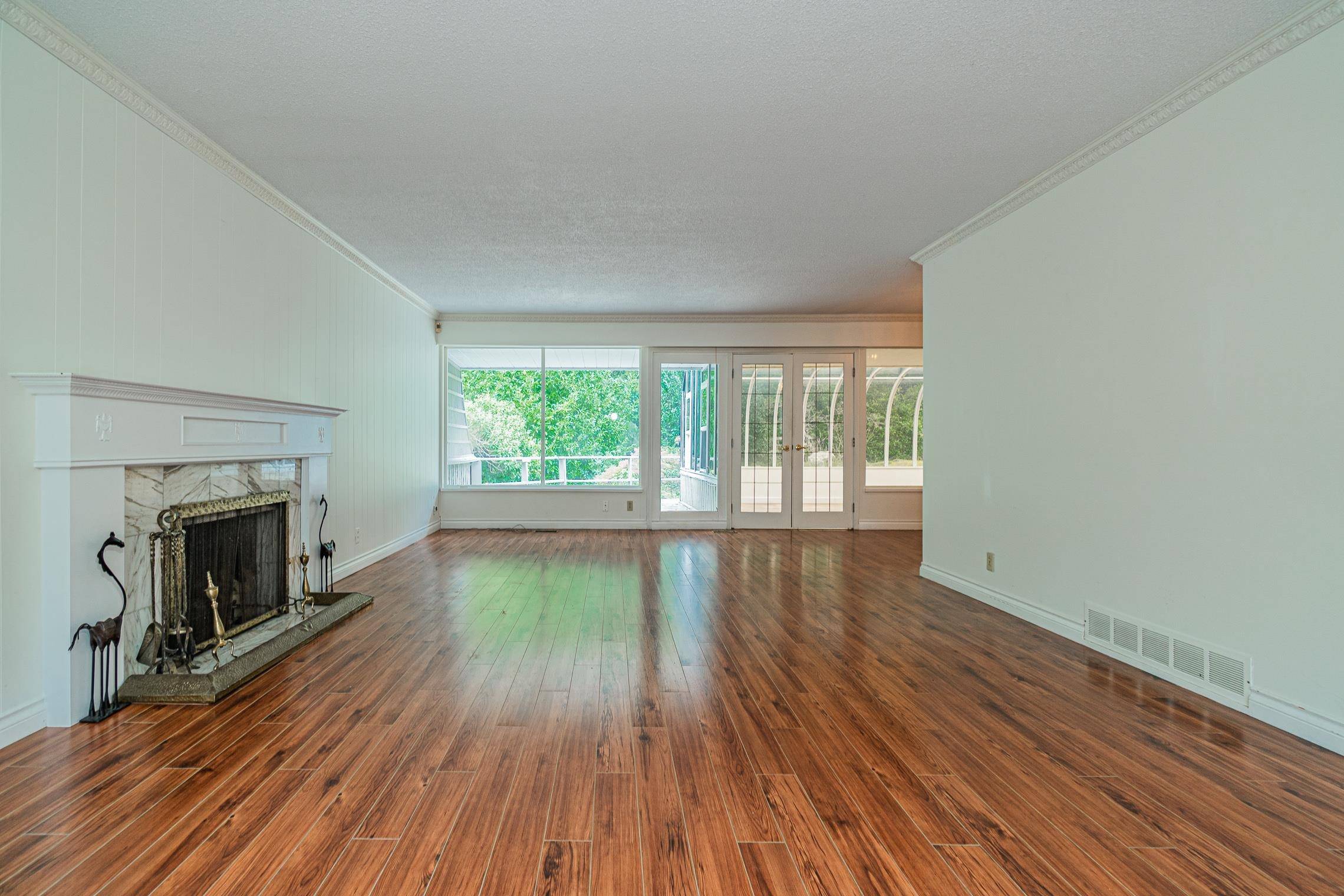 West Vancouver, BC V7W 1S7,5725 Cranley DR