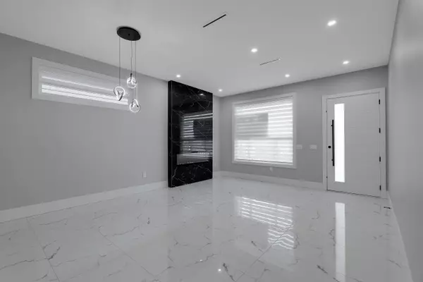 Surrey, BC V3S 6N4,14750 62a AVE
