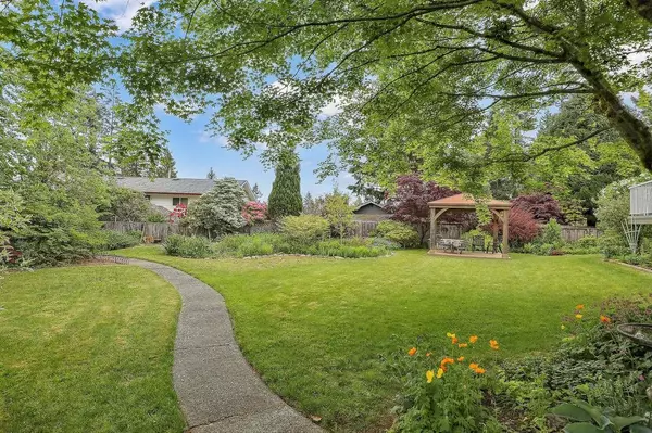 Coquitlam, BC V3J 6W2,2313 Vista CT