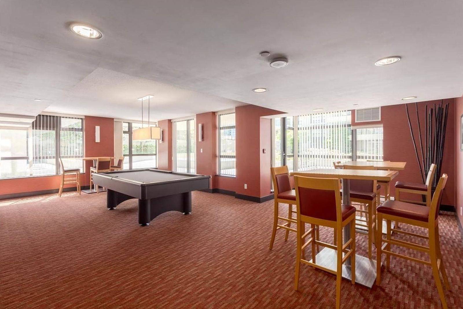 Richmond, BC V6X 0A1,8120 Lansdowne RD #1208