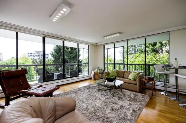 North Vancouver, BC V7M 3C9,114 W Keith RD #403