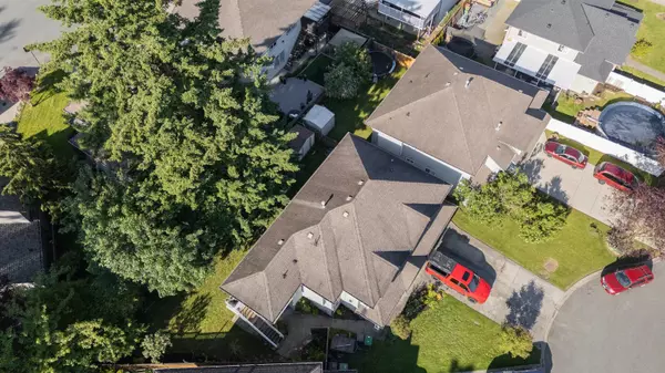 Langley, BC V4W 3Y8,27229 27 AVE