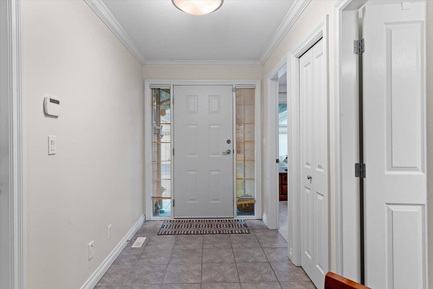 Chilliwack, BC V2R 5W6,46000 Thomas RD #83