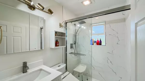 Port Coquitlam, BC V3B 2A2,1752 Dorset AVE