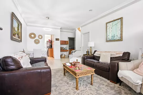 Burnaby, BC V5J 1M9,4316 Hurst ST