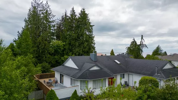 Sechelt, BC V7Z 0G4,5051 Chapman RD
