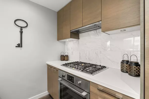 Vancouver, BC V6S 0H7,5628 Birney AVE #606