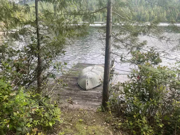 Madeira Park, BC V0N 2H4,6036 Egmont Road