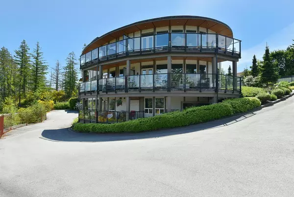 Sechelt, BC V7Z 0L8,5780 Marine WAY #302