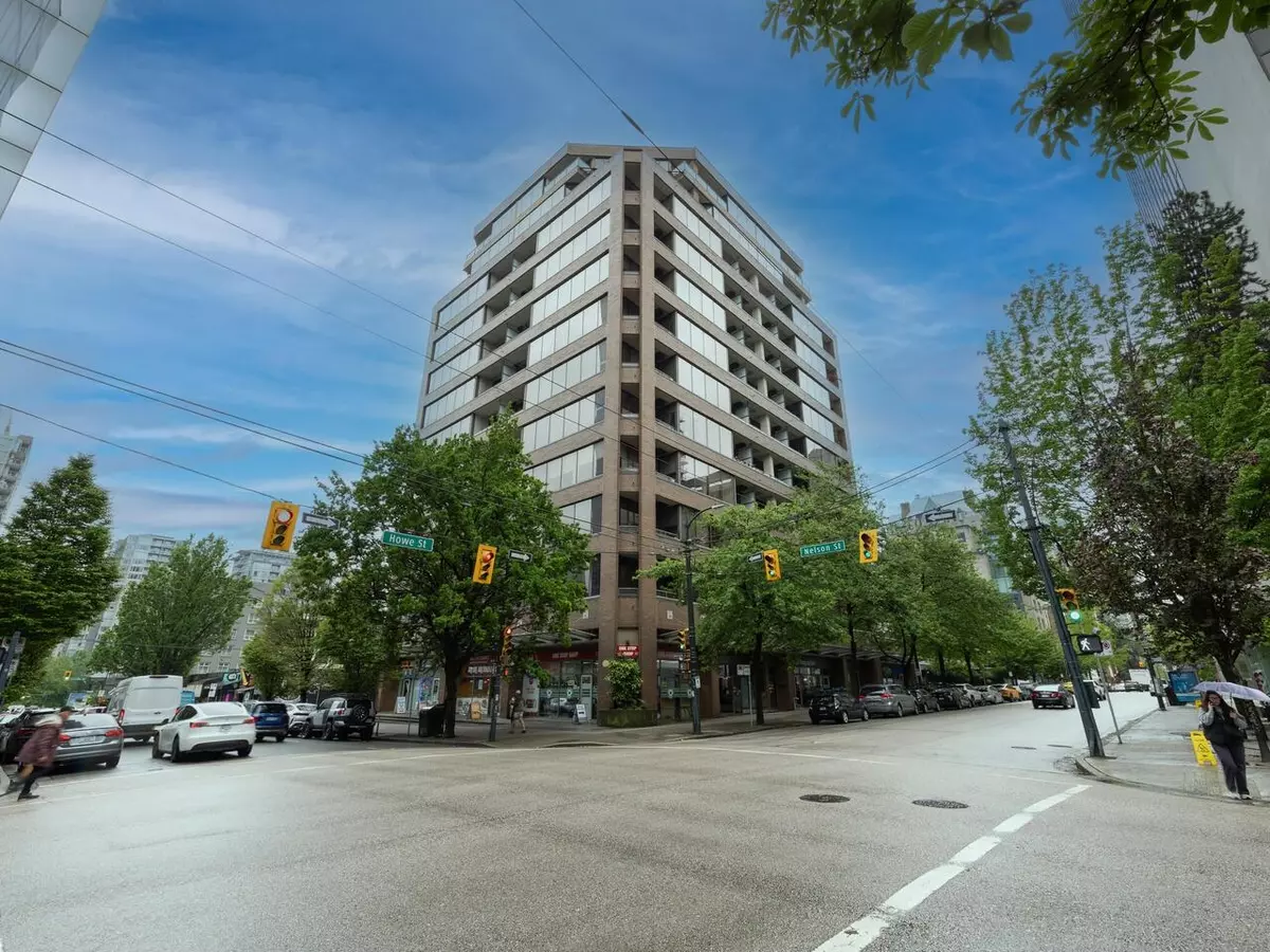 Vancouver, BC V6Z 1P5,1010 Howe ST #712