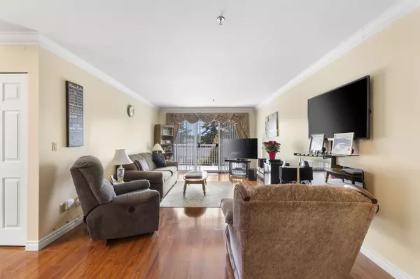 Abbotsford, BC V2S 6Z5,33535 King RD #315
