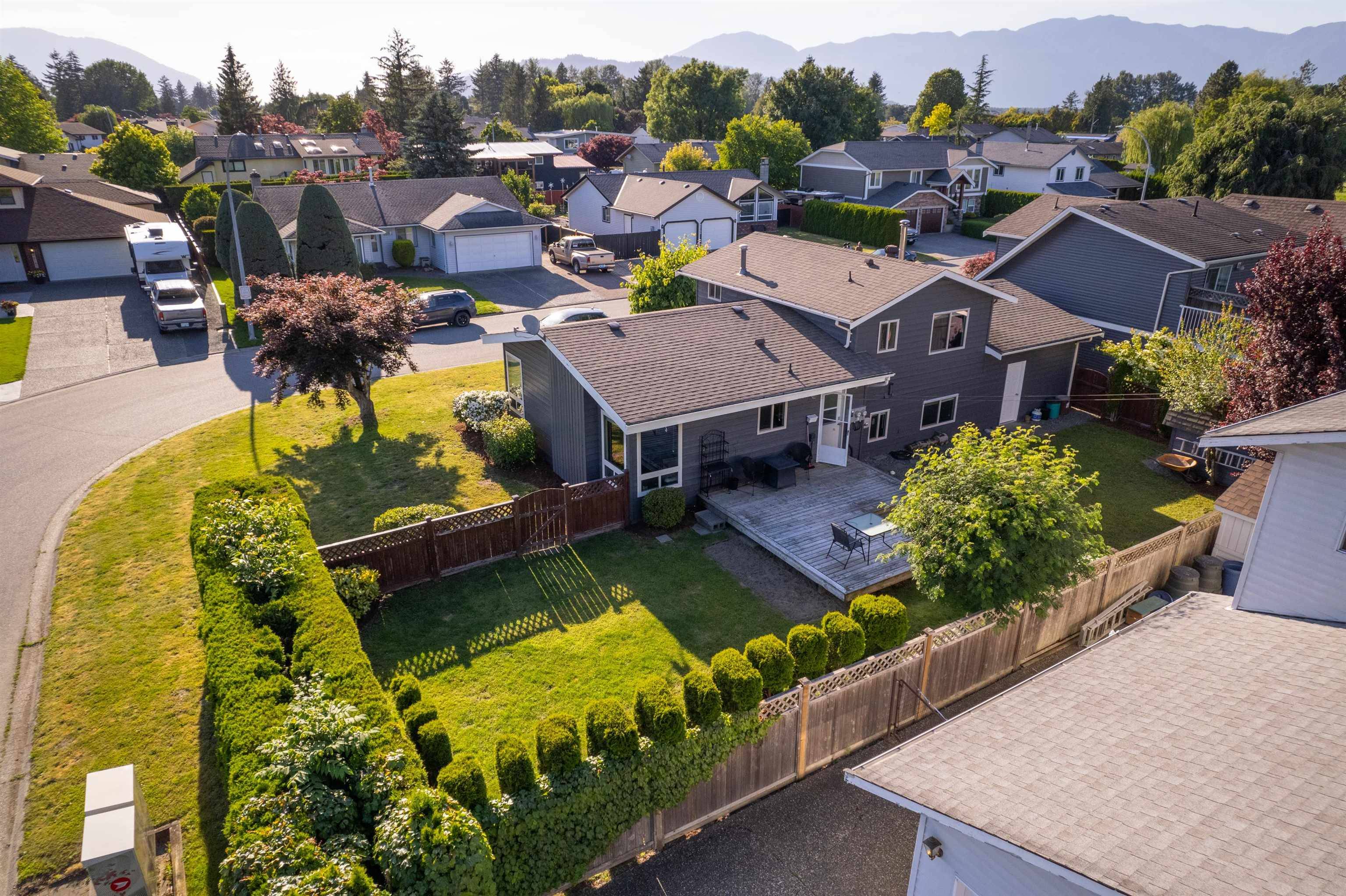 Chilliwack, BC V2R 2B6,46187 Christina DR