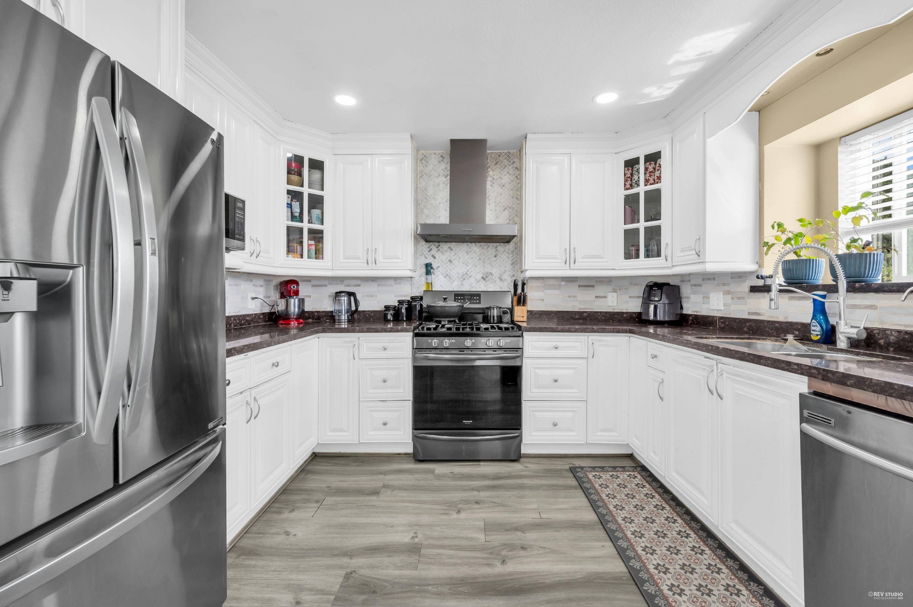 2226 Dublin ST New Westminster, BC V3M 3B1