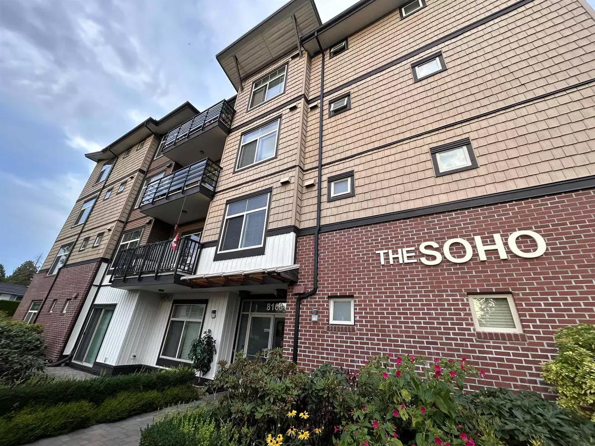 Surrey, BC V3W 3P3,8168 120a ST #301
