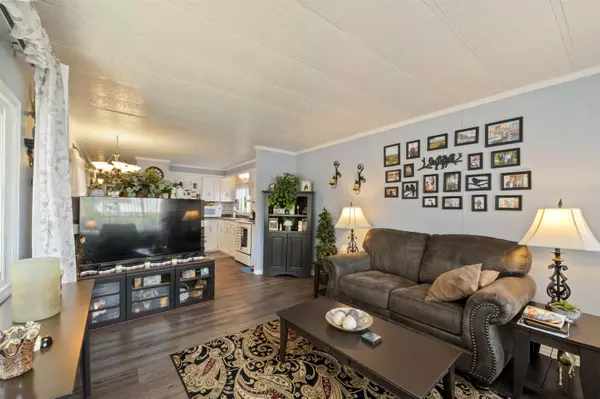 Langley, BC V2Z 1N2,24330 Fraser HWY #7