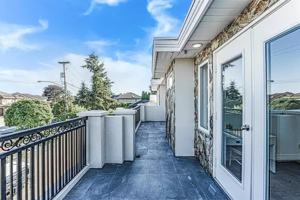 Richmond, BC V6Y 1C1,8231 Bowcock RD