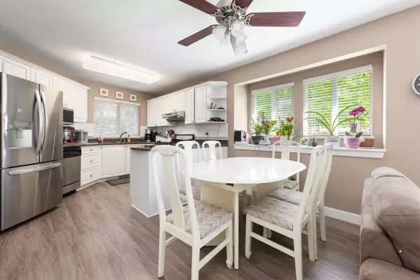 Surrey, BC V3X 3L2,12038 62 AVE #8