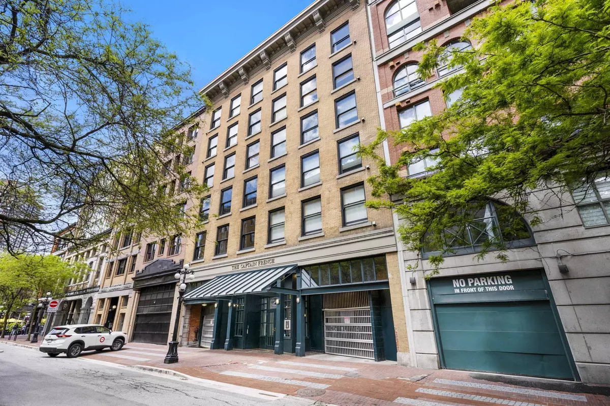 Vancouver, BC V6A 1B2,41 Alexander ST #301