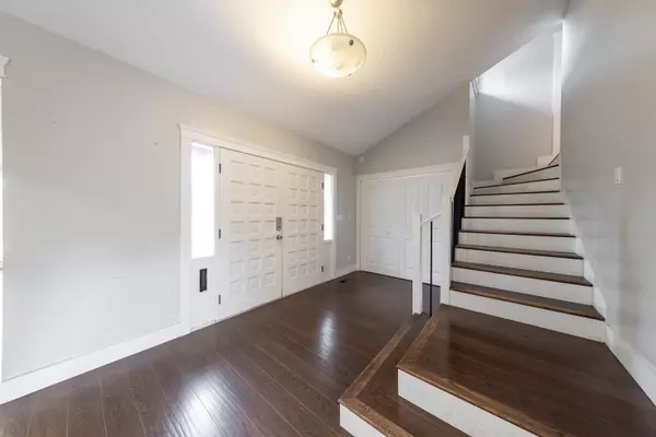 Delta, BC V4M 2W9,38 Deerfield DR
