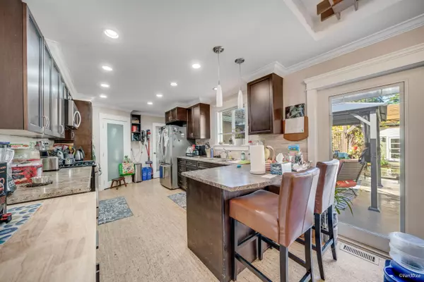 Langley, BC V3A 4W5,3353 200 ST