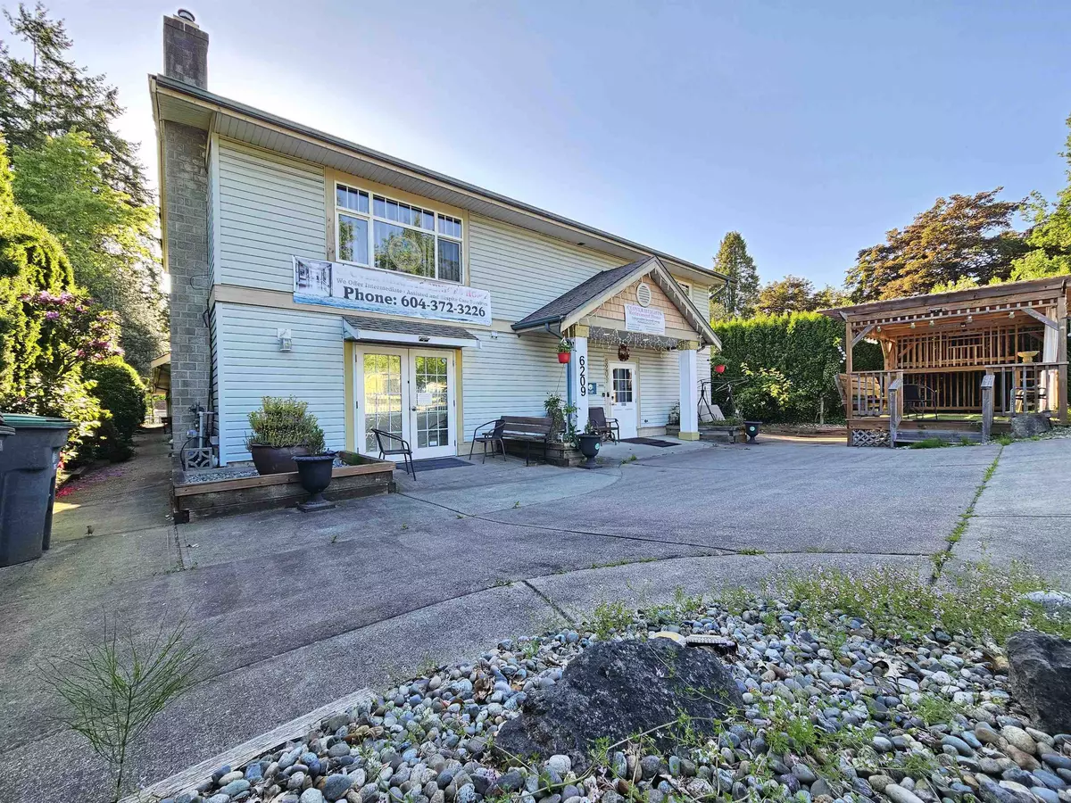 Surrey, BC V3S 8B1,6209 184 ST