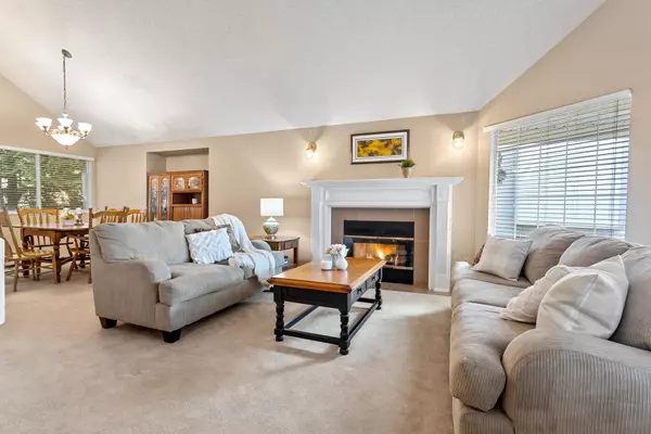 Port Moody, BC V3H 4K6,8 Parkwood PL