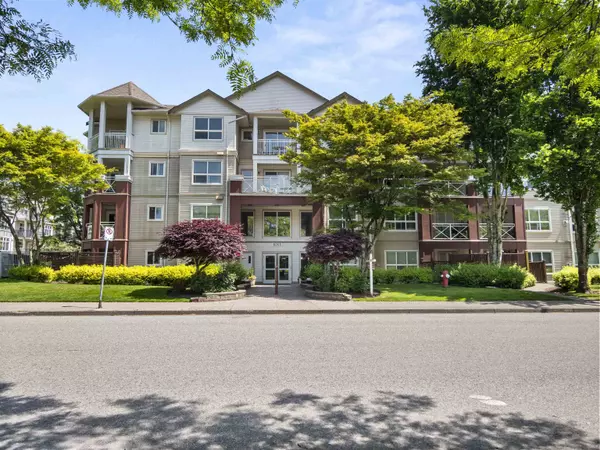 8068 120a ST #115, Surrey, BC V3W 3P3